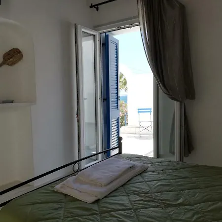 Sea View Guest house Naousa (Paros)